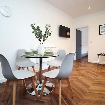 Fully Equipped Kitchen, Parking, City Centre Swansea Esterno foto