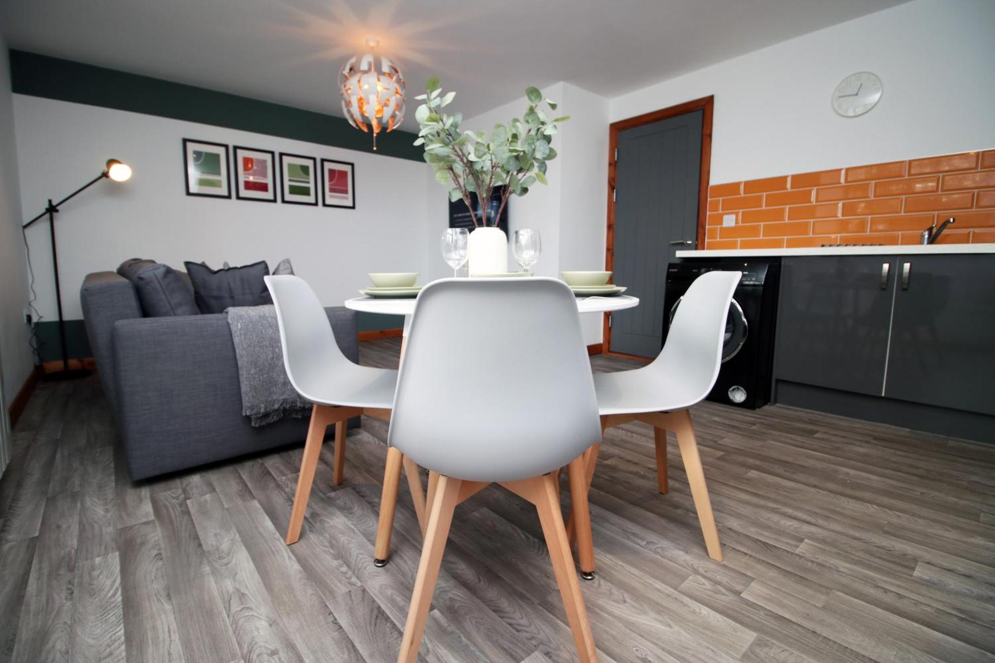 Fully Equipped Kitchen, Parking, City Centre Swansea Esterno foto