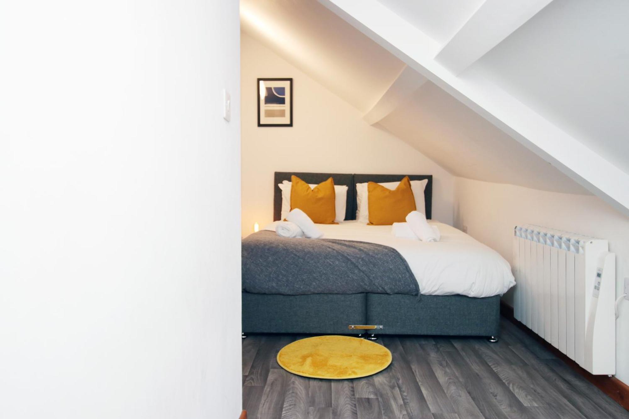 Fully Equipped Kitchen, Parking, City Centre Swansea Esterno foto