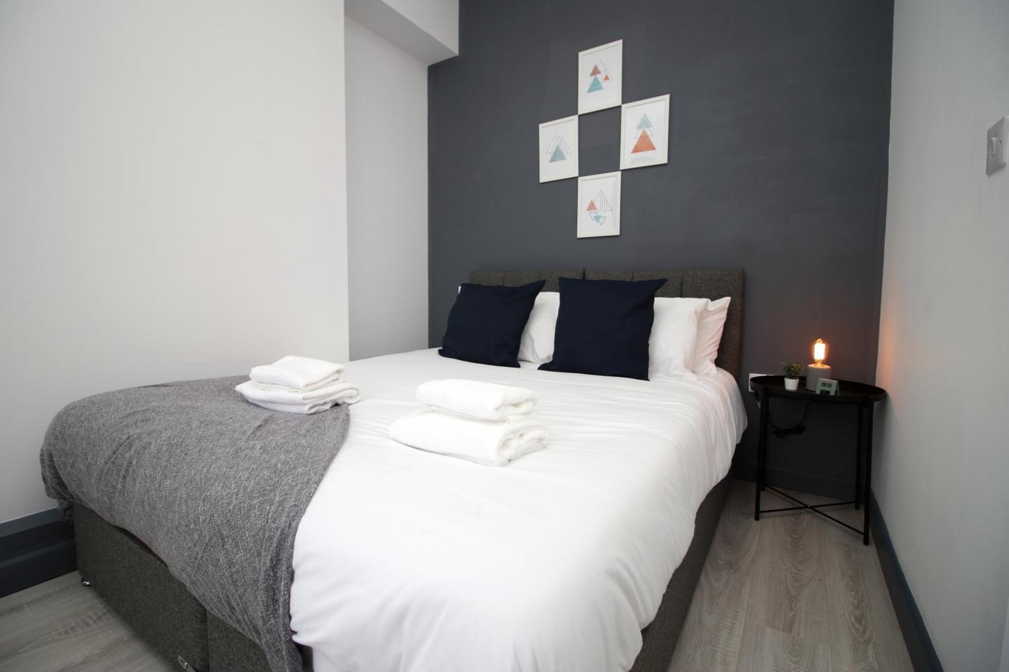 Fully Equipped Kitchen, Parking, City Centre Swansea Esterno foto