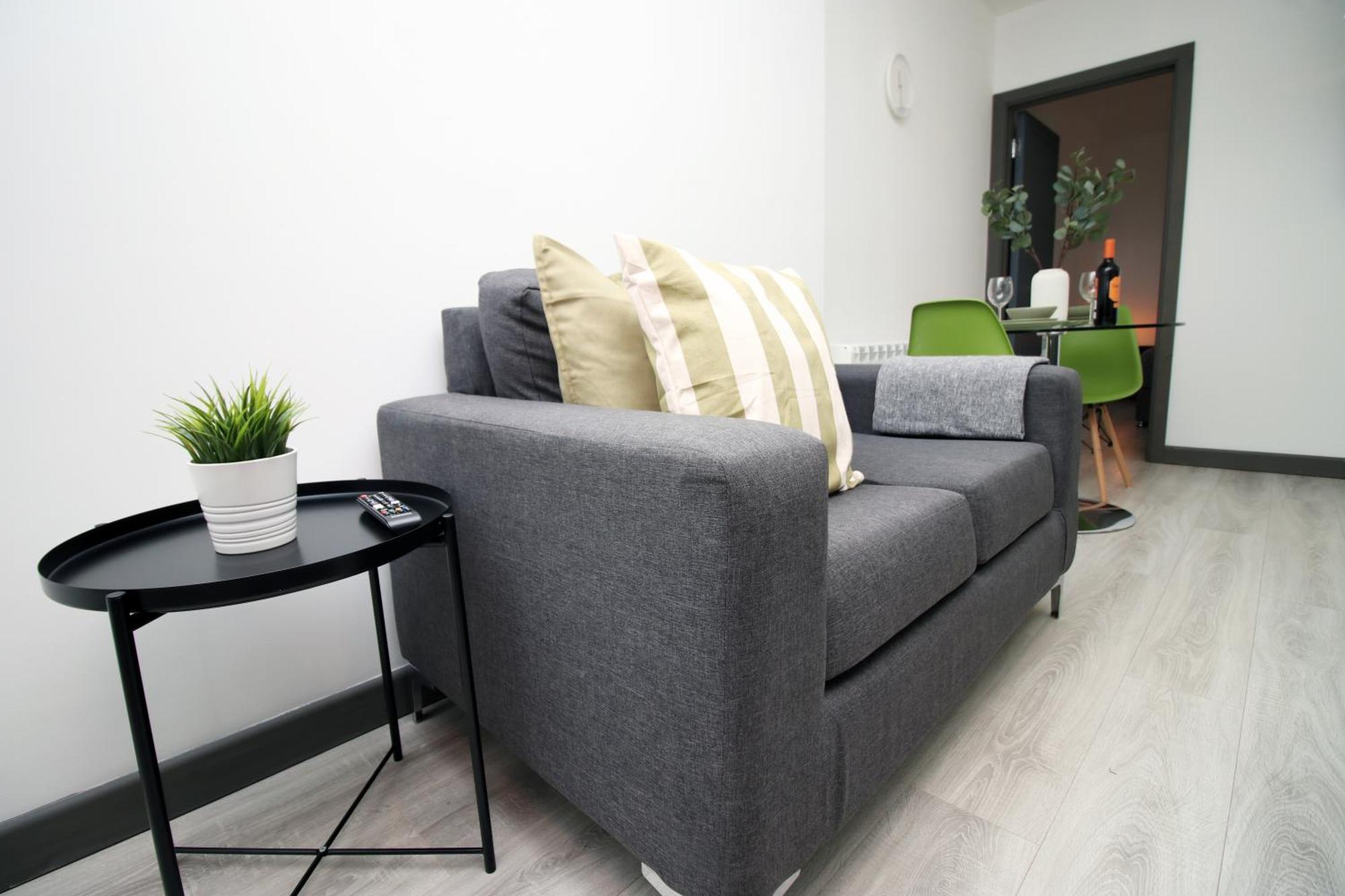 Fully Equipped Kitchen, Parking, City Centre Swansea Esterno foto