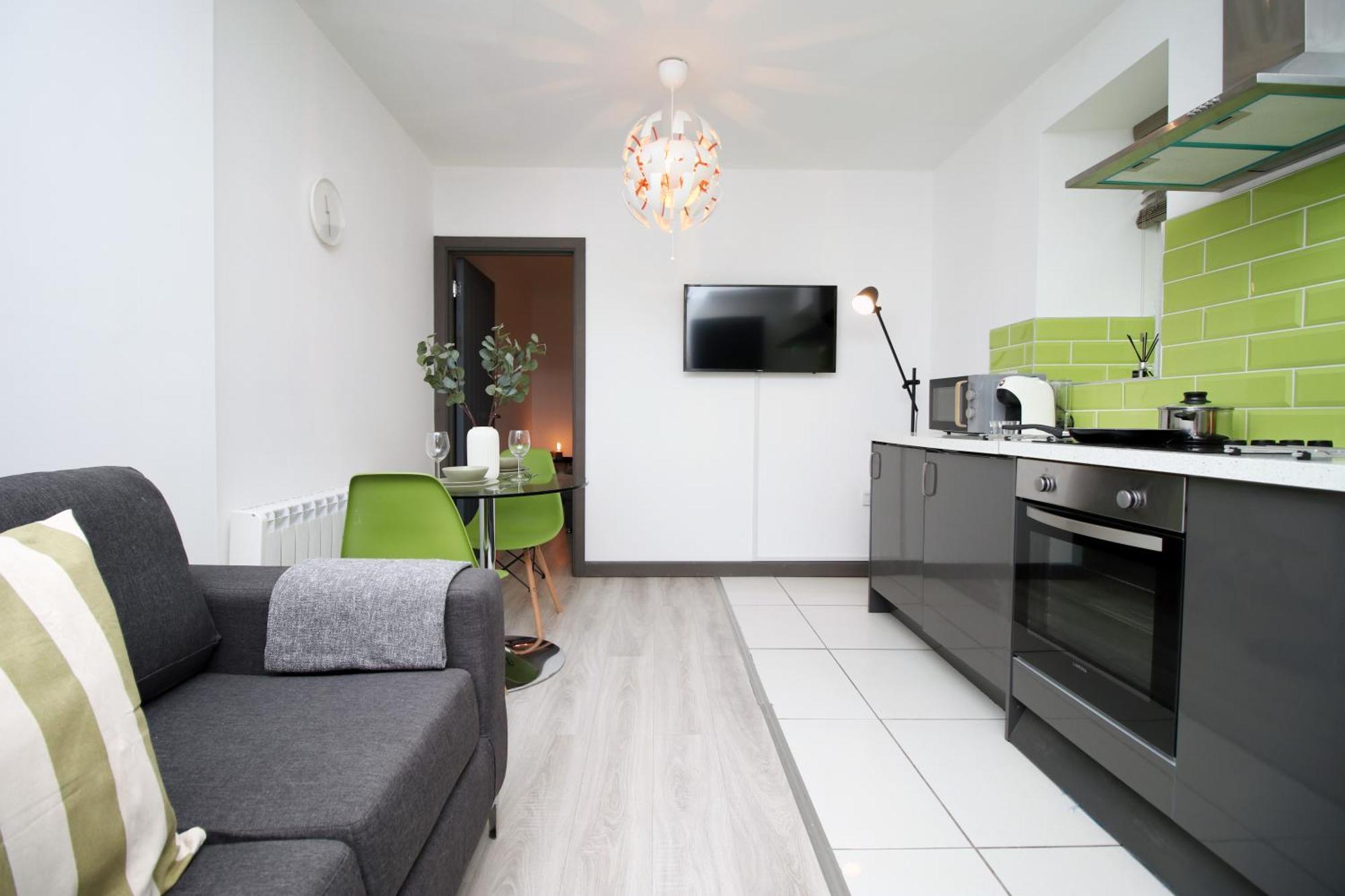 Fully Equipped Kitchen, Parking, City Centre Swansea Esterno foto