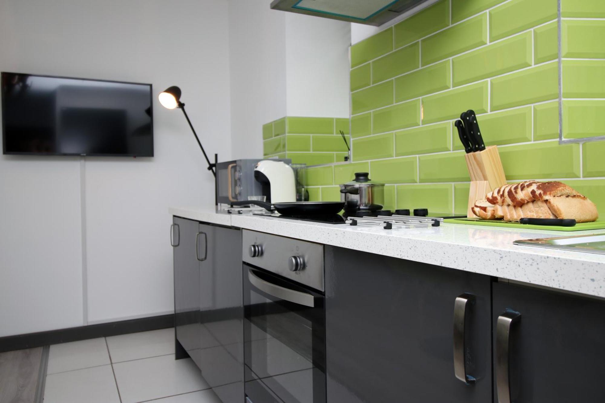 Fully Equipped Kitchen, Parking, City Centre Swansea Esterno foto