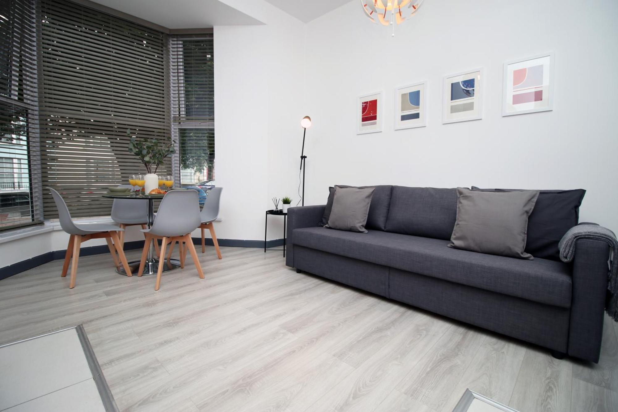 Fully Equipped Kitchen, Parking, City Centre Swansea Esterno foto