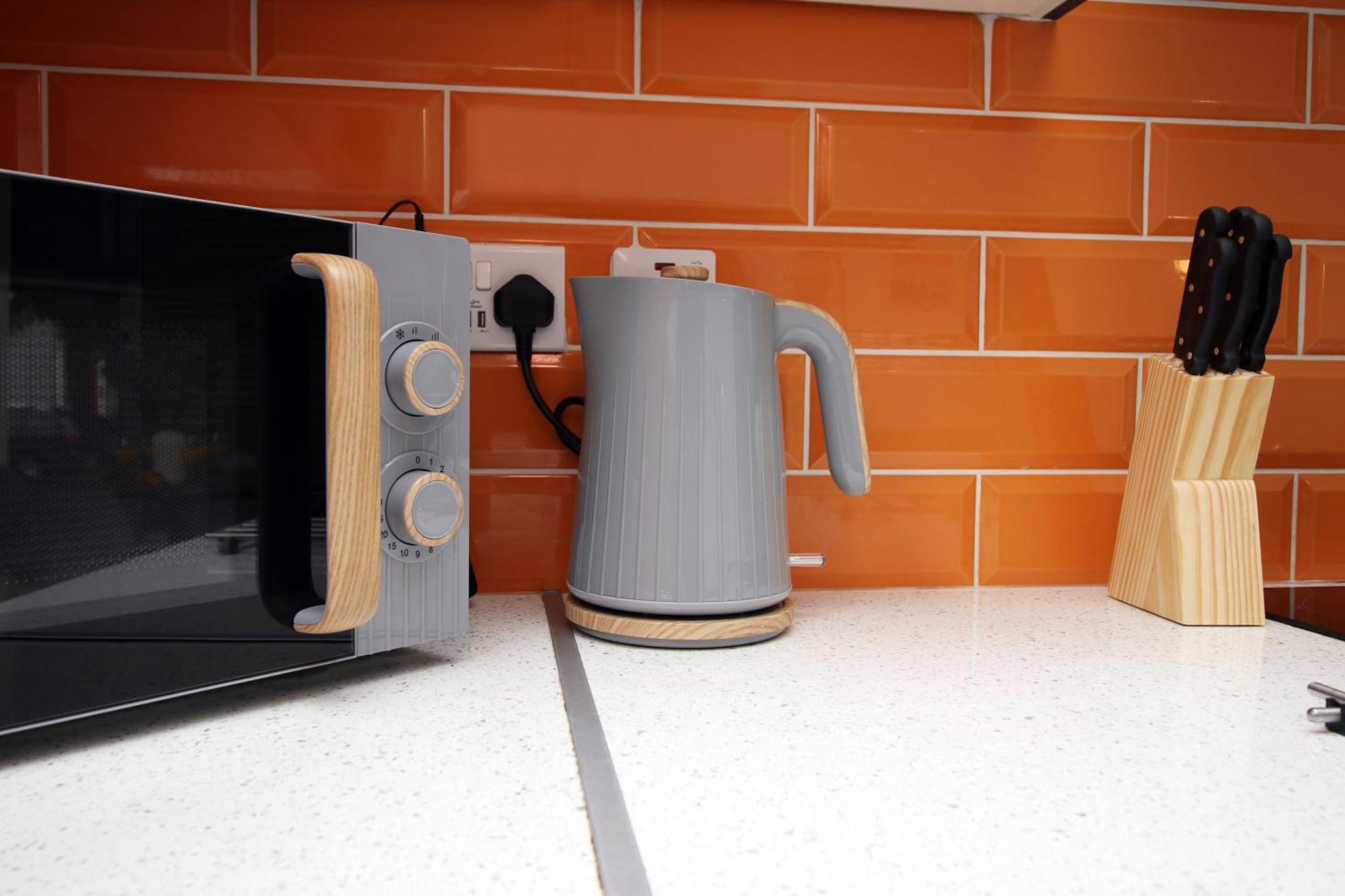 Fully Equipped Kitchen, Parking, City Centre Swansea Esterno foto