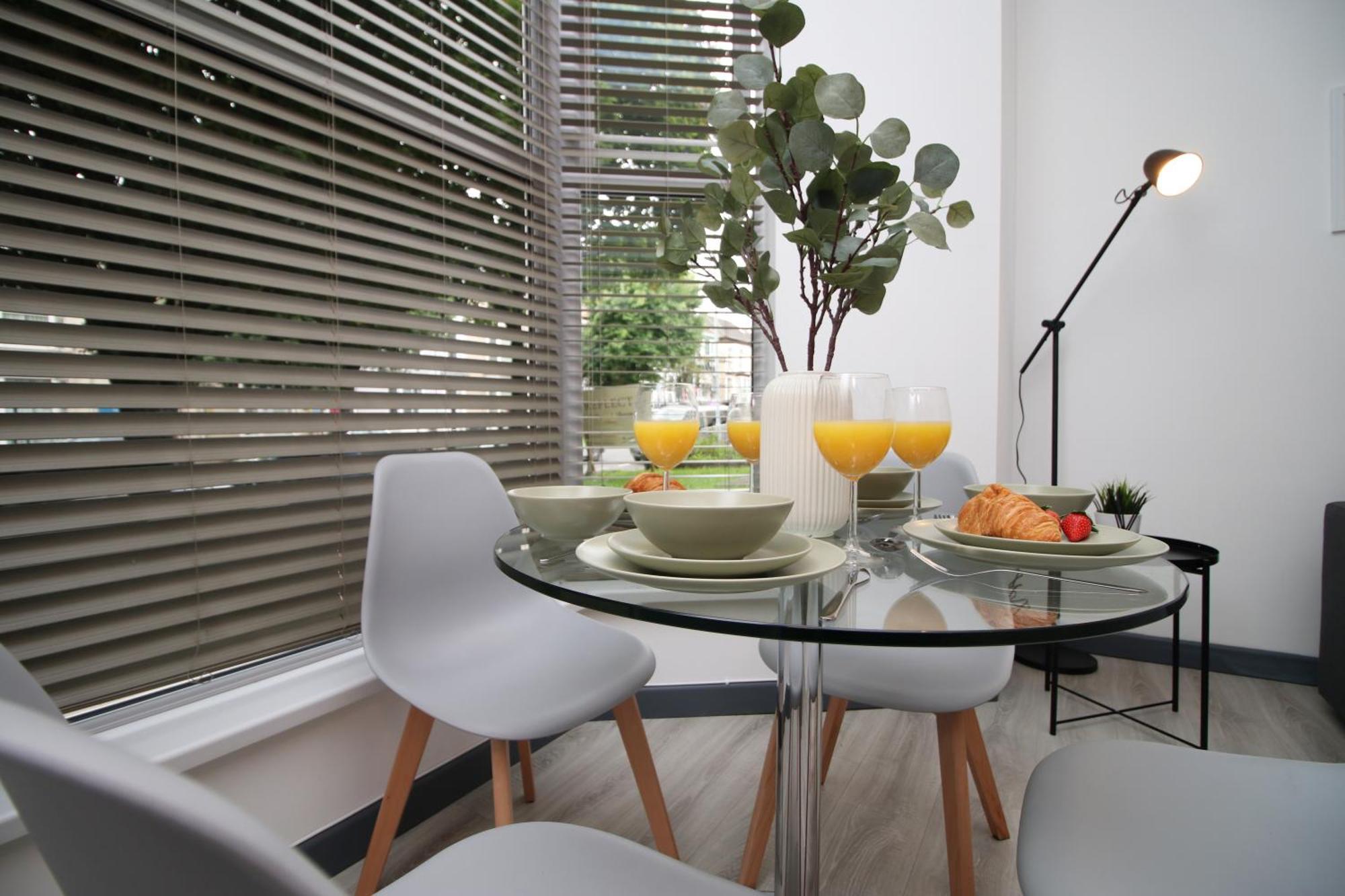 Fully Equipped Kitchen, Parking, City Centre Swansea Esterno foto